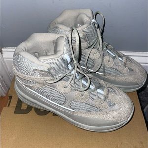 YEEZY DESERT BOOT KIDS